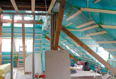 Dachgeschoss ohne Wandverkleidung, ideal f&uuml;r den Messzeitpunkt